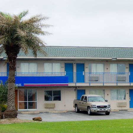 Motel 6-Clute, Tx Eksteriør bilde