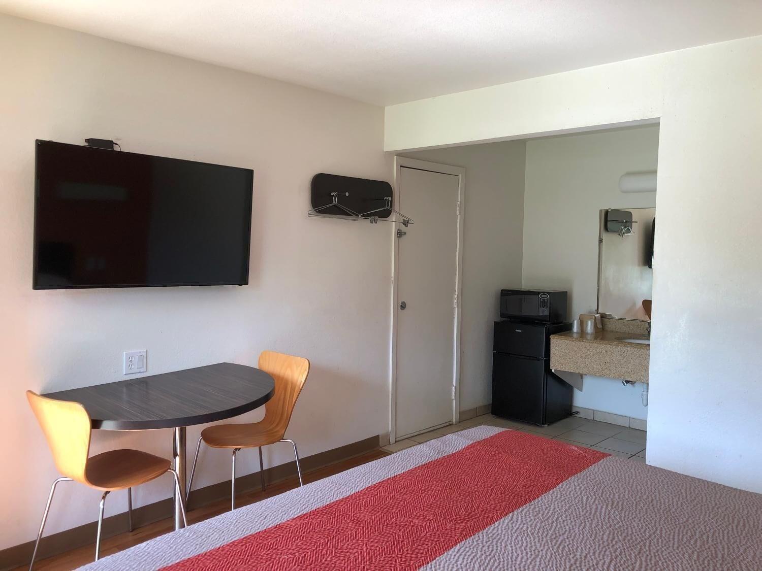 Motel 6-Clute, Tx Eksteriør bilde